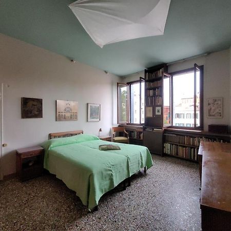 Casa Calle Renier Venesia Bagian luar foto