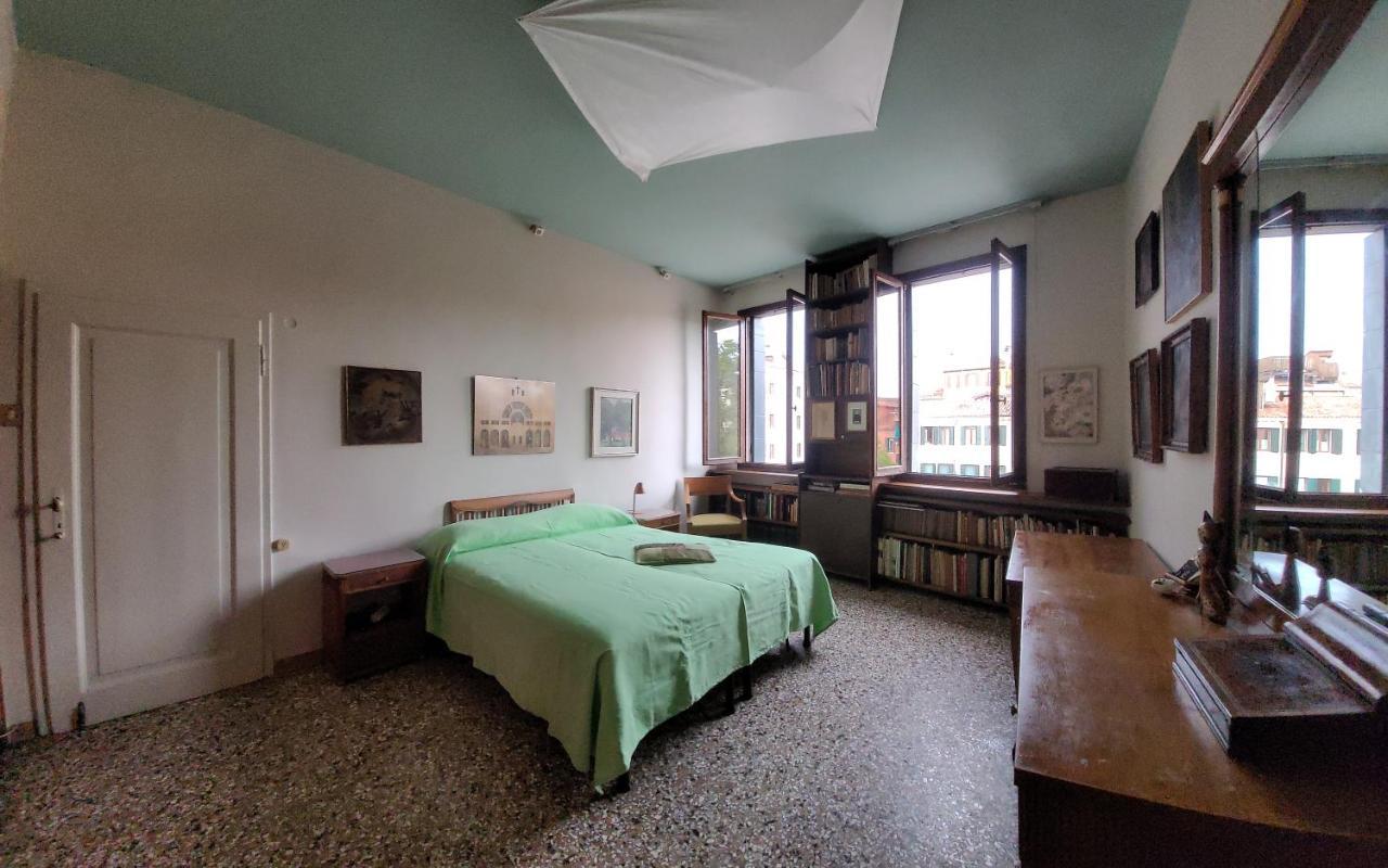 Casa Calle Renier Venesia Bagian luar foto